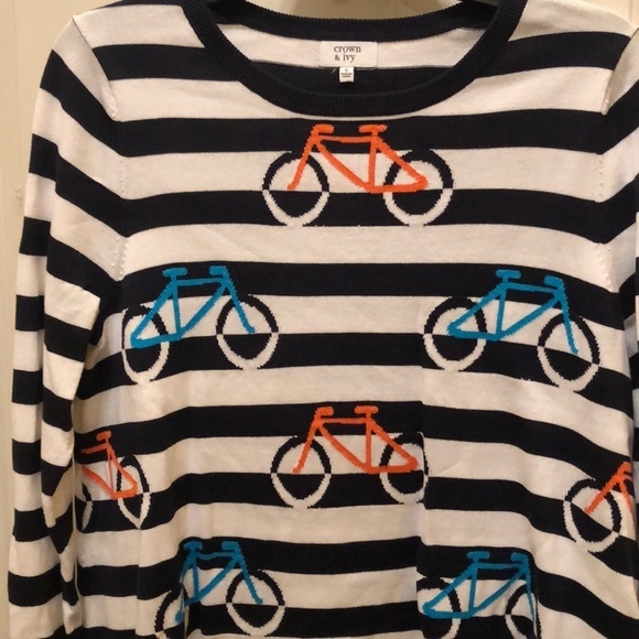 Crown & Ivy sweater with bicycles - Picture 2 of 10